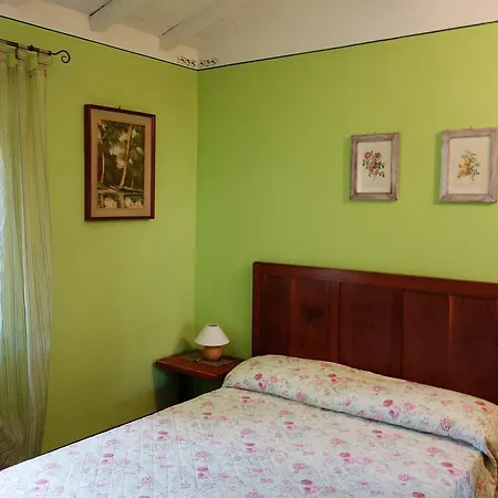 Casale Dorando Bed & Breakfast Barga
